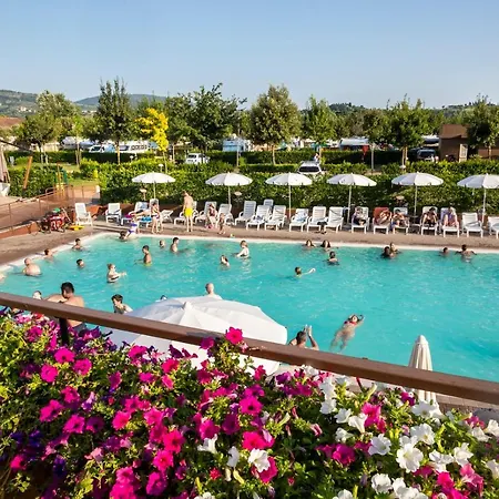 Campingplatz Hu In Town Florenz